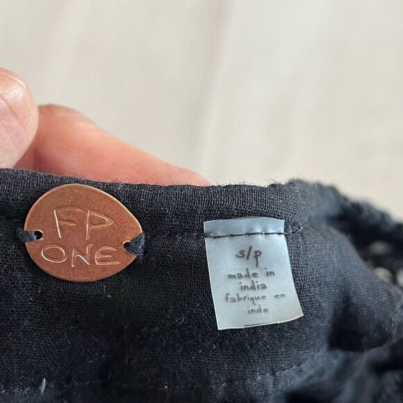 Free people womens black top size s - Picture 9 of 9